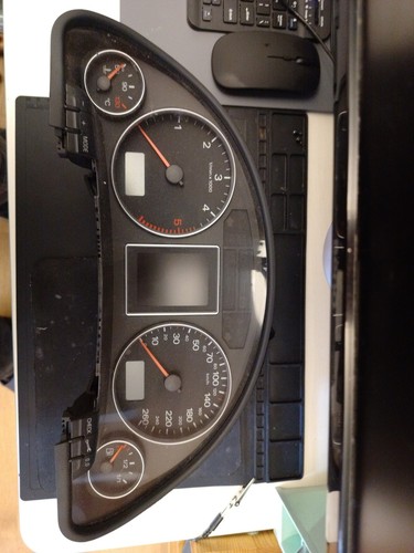 Farbdisplay tacho audi b7 - tacho,